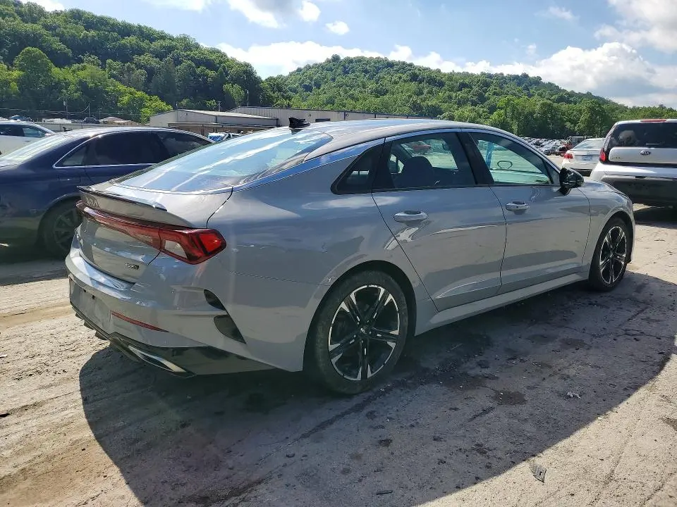 2022 KIA K5 GT LINE  