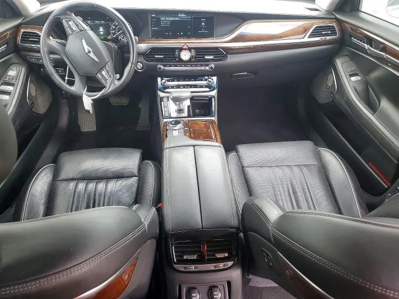 2018 GENESIS G90 PREMIUM  