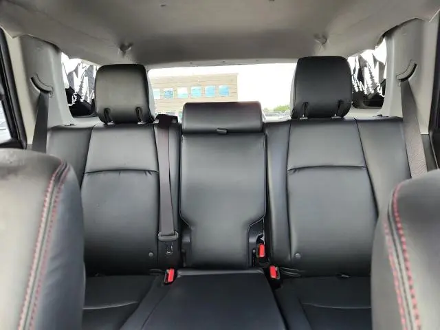 2023 TOYOTA 4RUNNER SE  