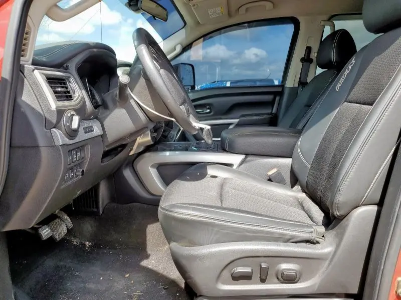 2016 NISSAN TITAN XD SL