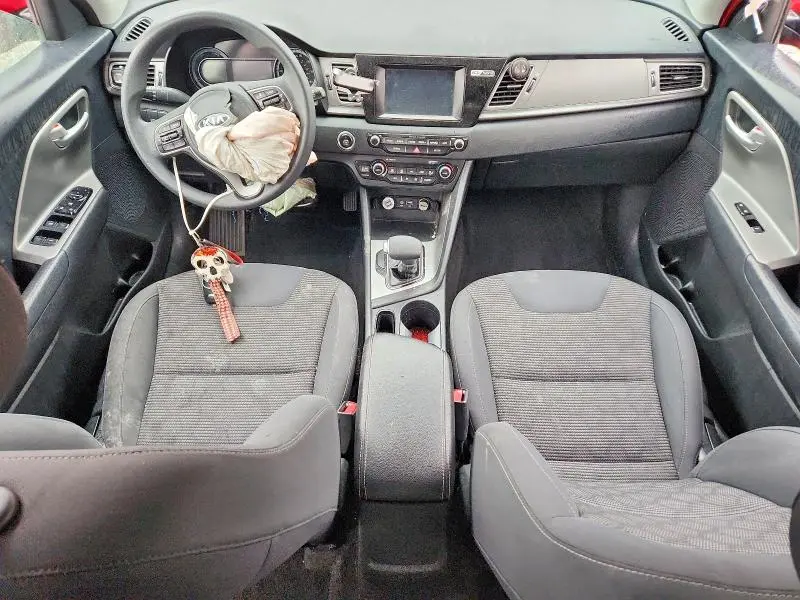 2018 KIA NIRO LX  