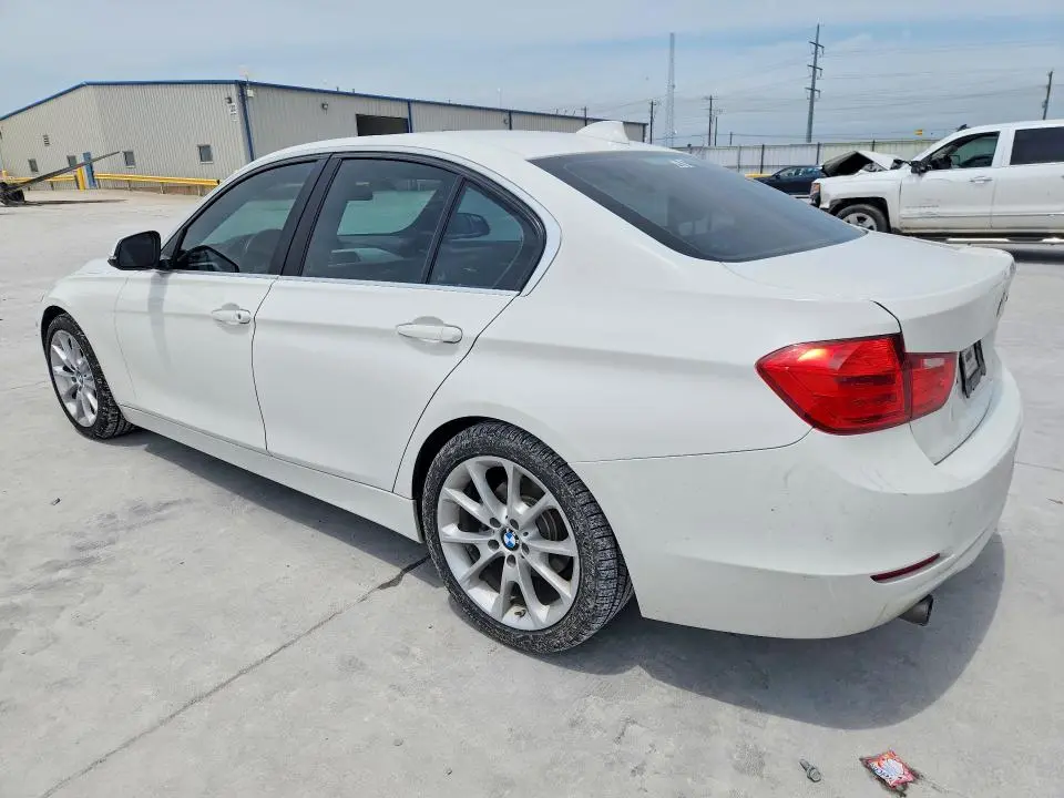 2015 BMW 320 I  