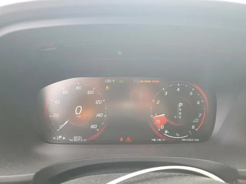 2017 VOLVO S90 T6 MOMENTUM  
