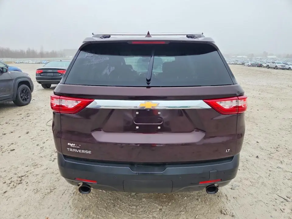 2020 CHEVROLET TRAVERSE LT  