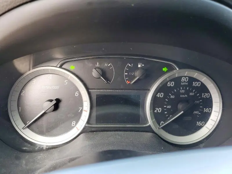 2014 NISSAN SENTRA SR  