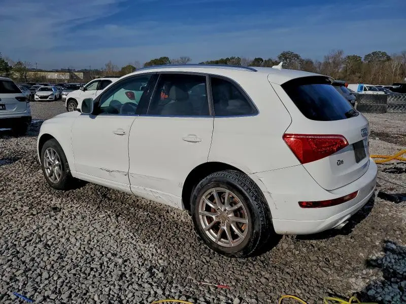 2010 AUDI Q5 PREMIUM  
