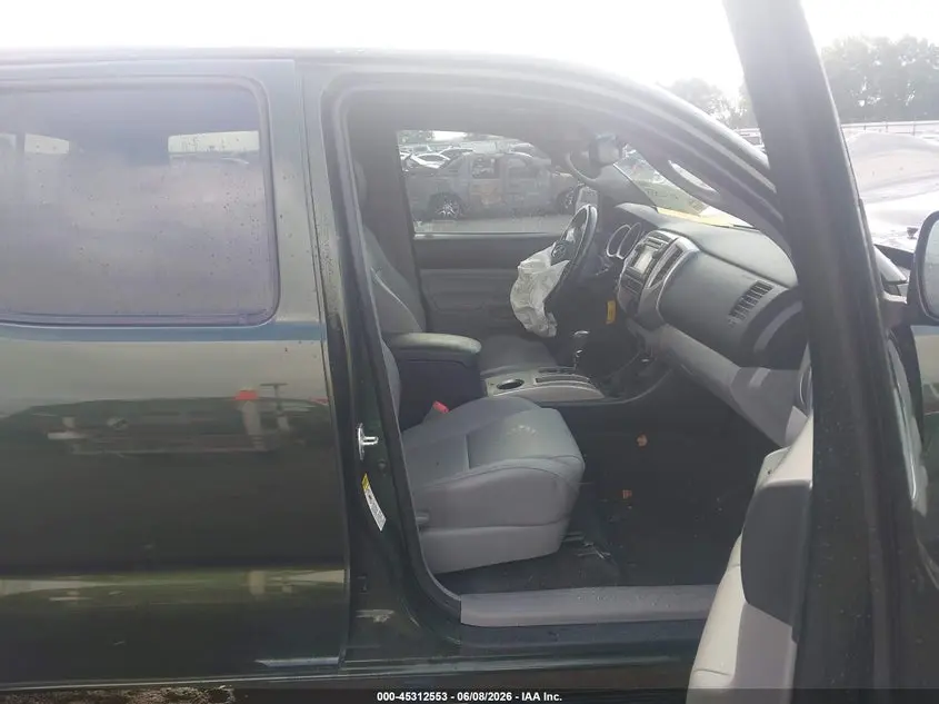 2013 TOYOTA TACOMA BASE V6