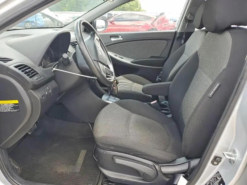 2012 HYUNDAI ACCENT GS  