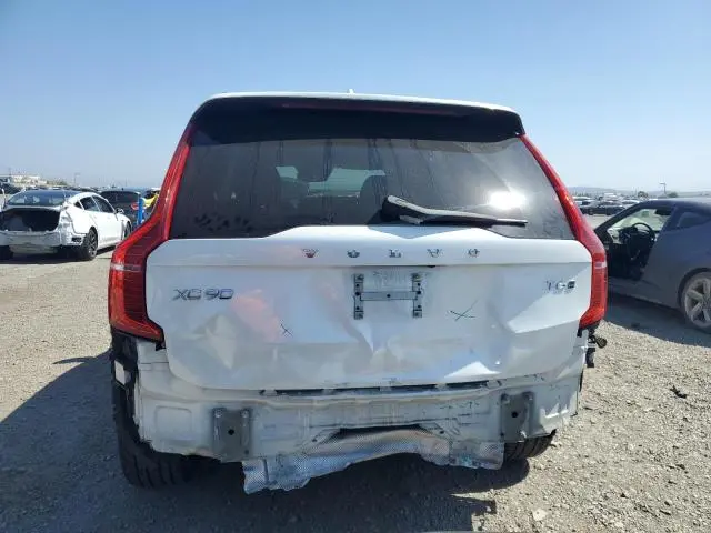 2017 VOLVO XC90 T6  