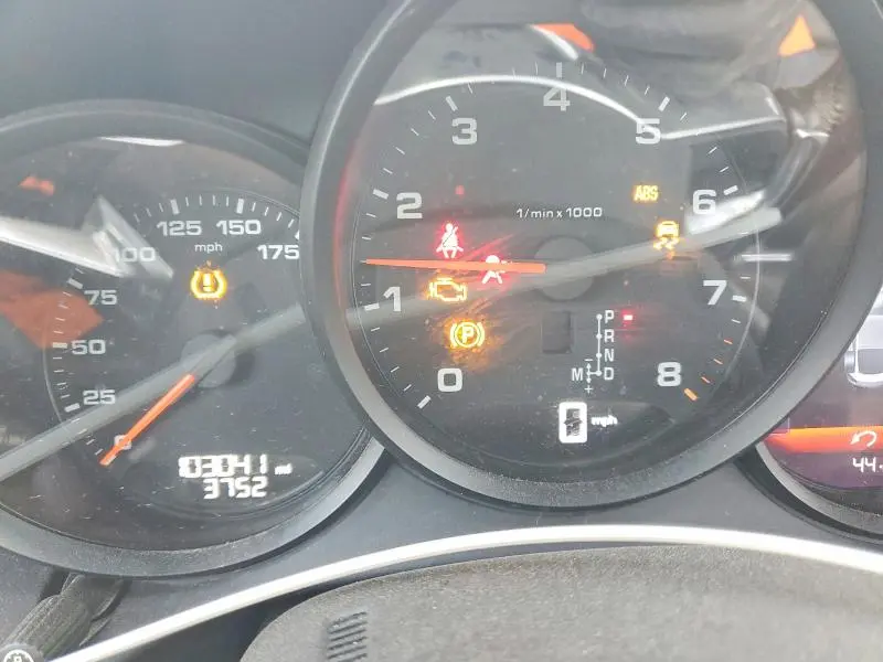 2019 PORSCHE CAYMAN BASE  