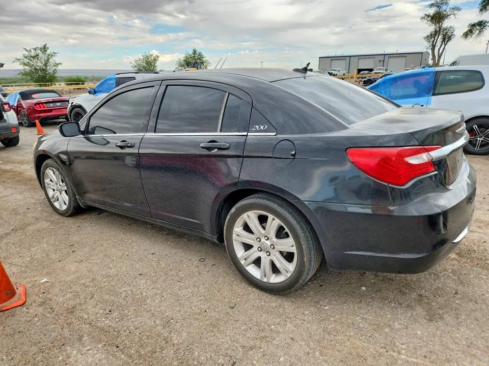 2013 CHRYSLER 200   