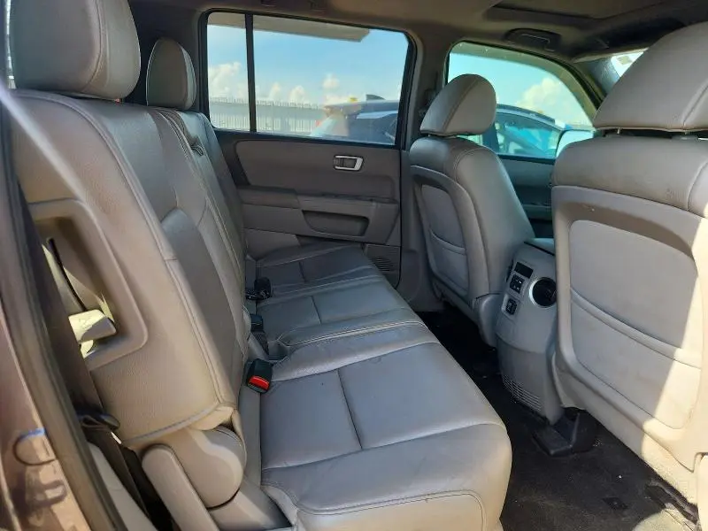 2014 HONDA PILOT EXLN  