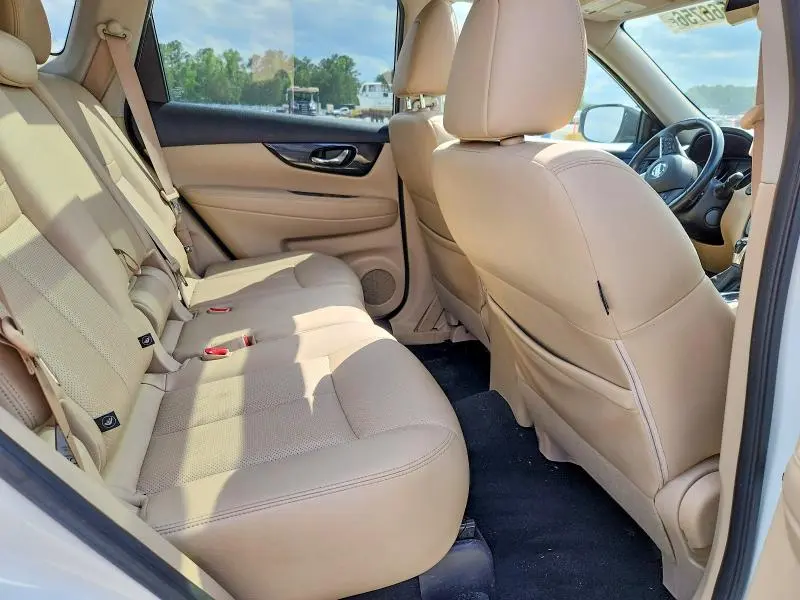 2018 NISSAN ROGUE SL  