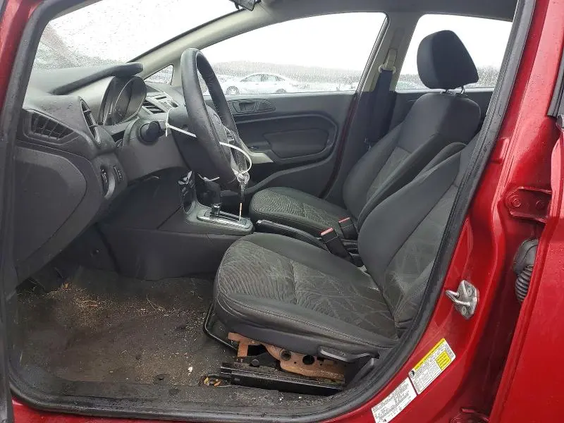 2013 FORD FIESTA SE  
