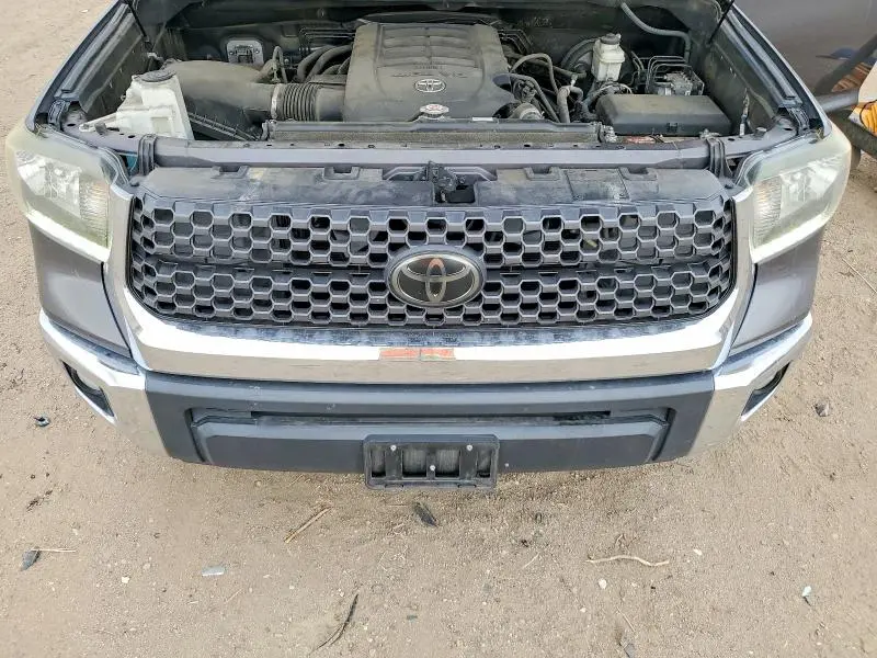 2018 TOYOTA TUNDRA DOUBLE CAB SR  