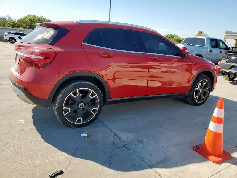 2018 MERCEDES-BENZ GLA 250  