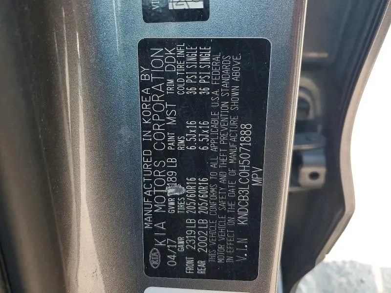 2017 KIA NIRO LX  