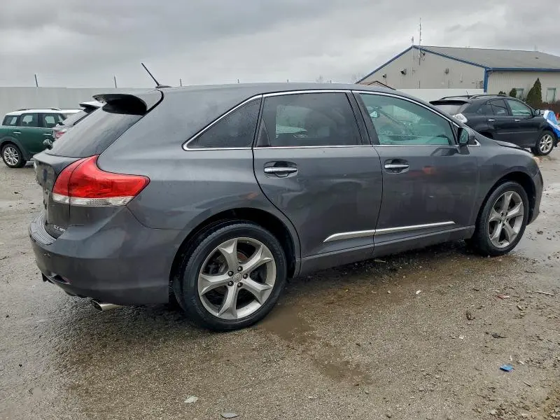2012 TOYOTA VENZA LE  