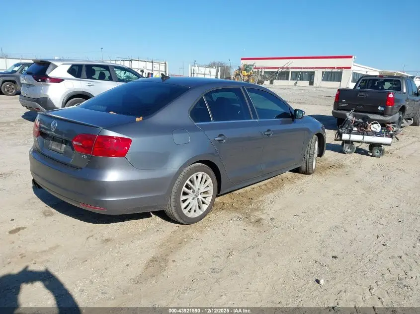 2014 VOLKSWAGEN JETTA 2.0L TDI
