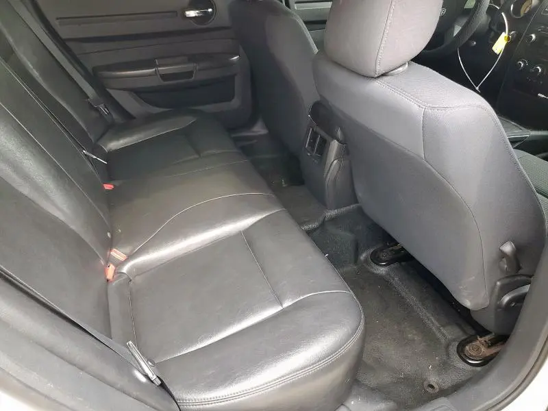 2010 DODGE CHARGER   