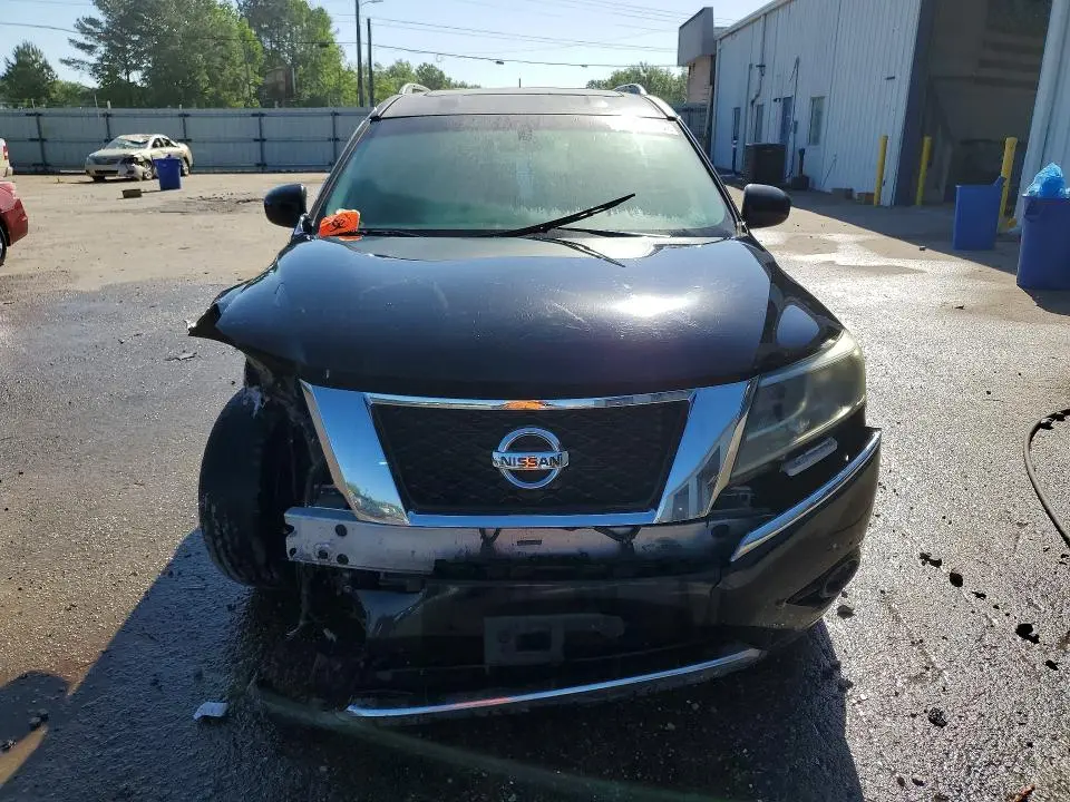 2014 NISSAN PATHFINDER SV  