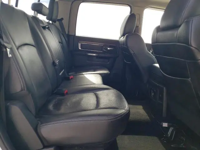 2015 RAM 1500 LARAMIE  