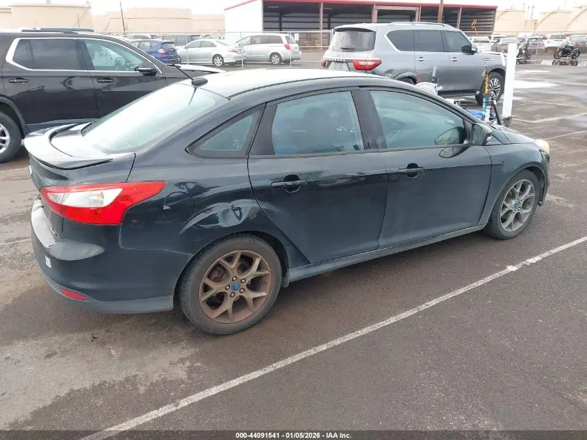 2013 FORD FOCUS SE