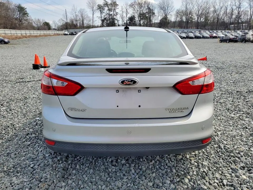 2014 FORD FOCUS TITANIUM  