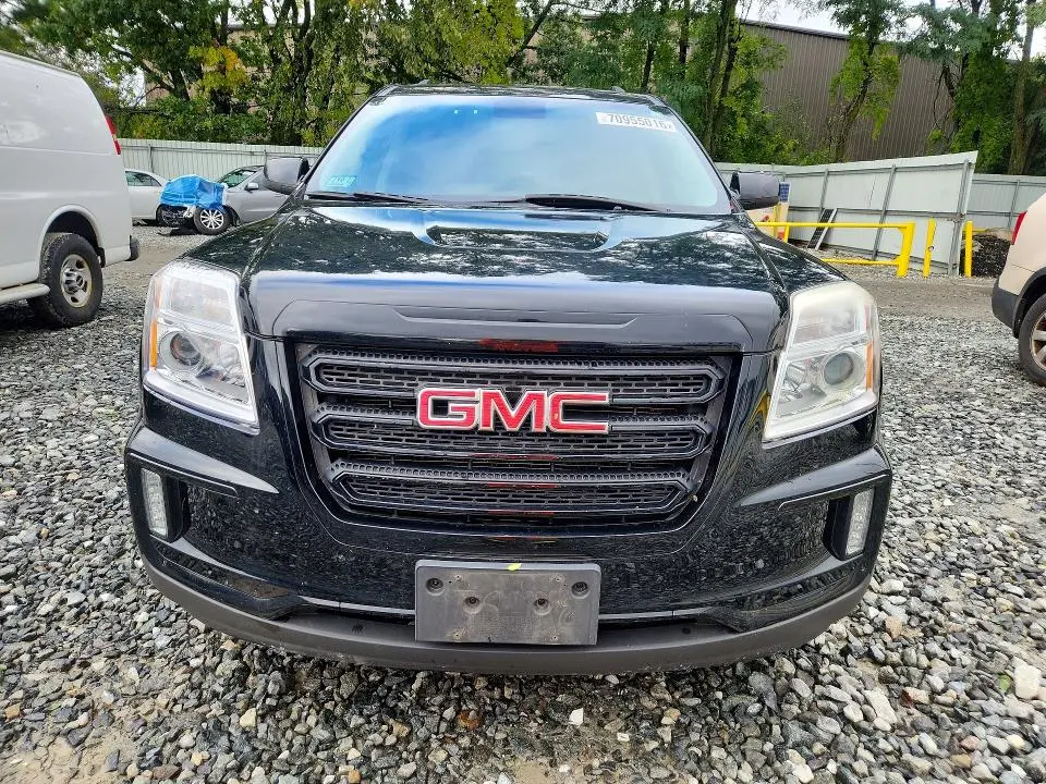 2017 GMC TERRAIN SLE  