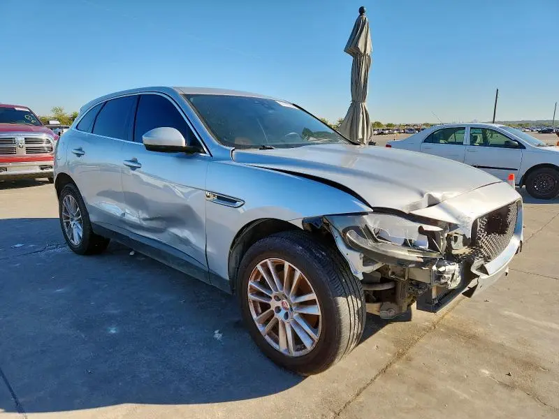 2017 JAGUAR F-PACE PRESTIGE  