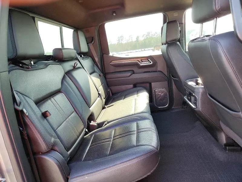 2023 CHEVROLET SILVERADO K1500 HIGH COUNTRY  