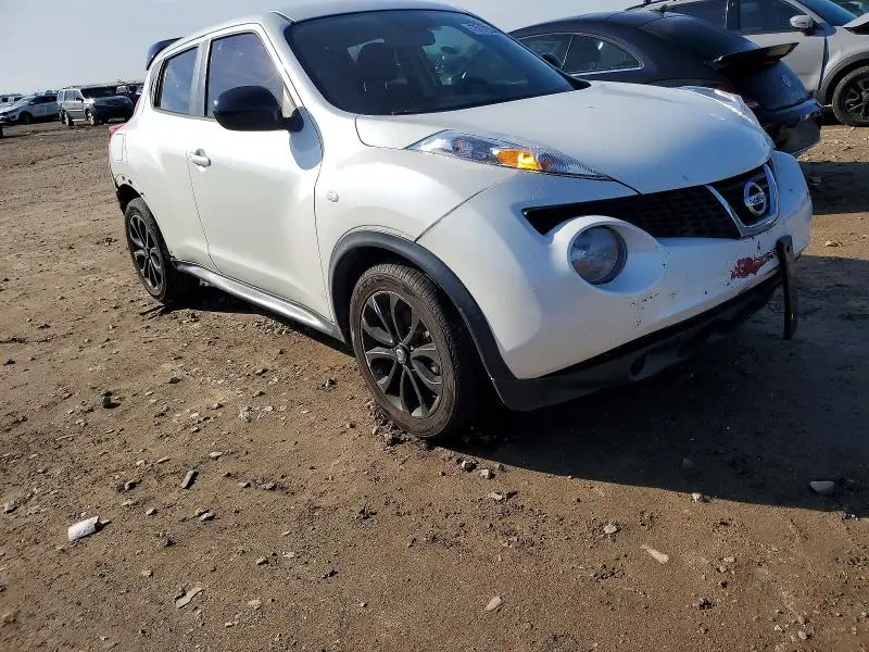 2014 NISSAN JUKE S  