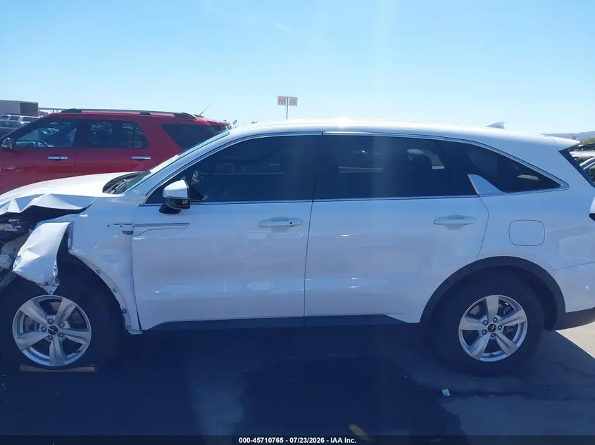 2024 KIA SORENTO LX