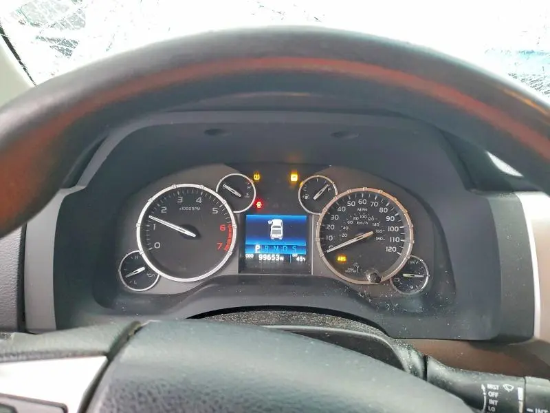 2017 TOYOTA TUNDRA SR5  