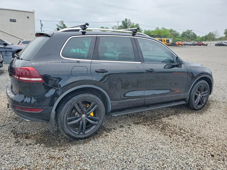 2013 VOLKSWAGEN TOUAREG V6 TDI  