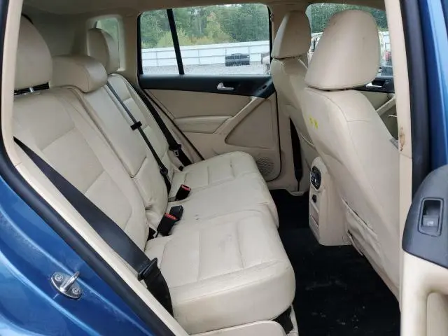 2017 VOLKSWAGEN TIGUAN S  