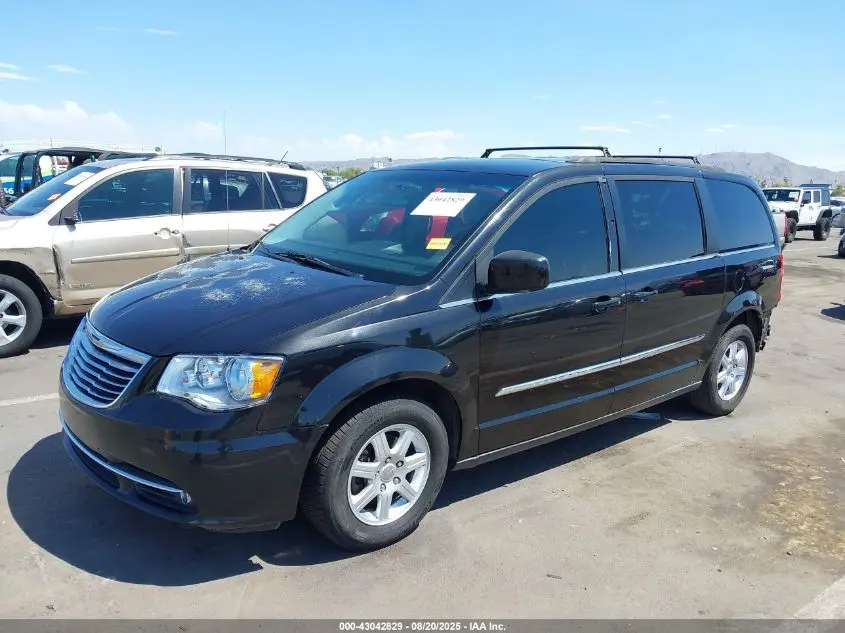 2013 CHRYSLER TOWN & COUNTRY TOURING
