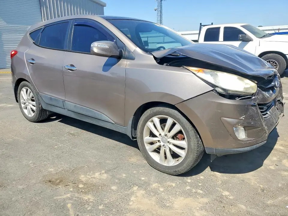 2013 HYUNDAI TUCSON LIMITED  