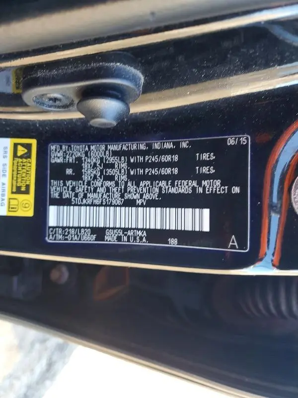 2015 TOYOTA HIGHLANDER XLE  