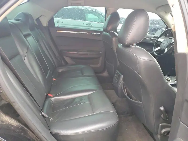 2010 CHRYSLER 300 TOURING  