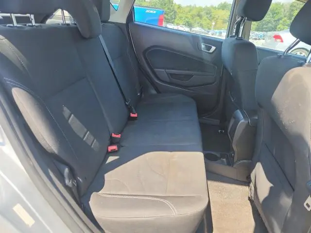 2016 FORD FIESTA SE  