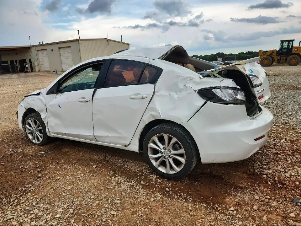 2010 MAZDA 3 S  