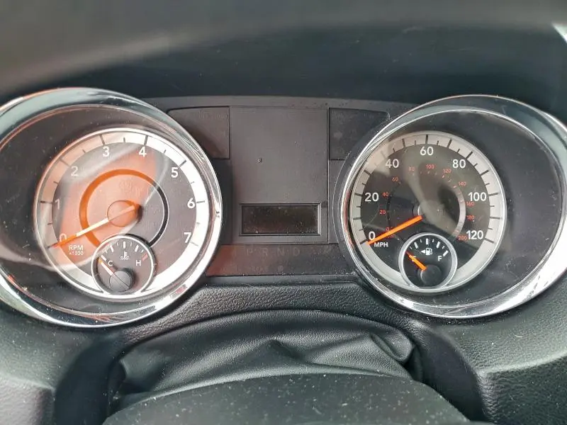 2012 DODGE GRAND CARAVAN SE  