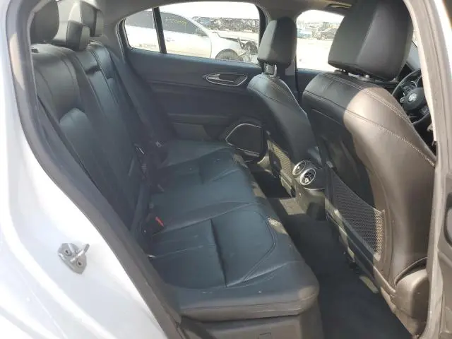 2020 ALFA ROMEO GIULIA   