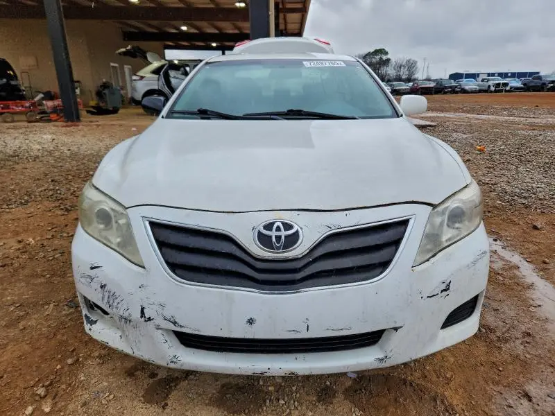 2010 TOYOTA CAMRY BASE  