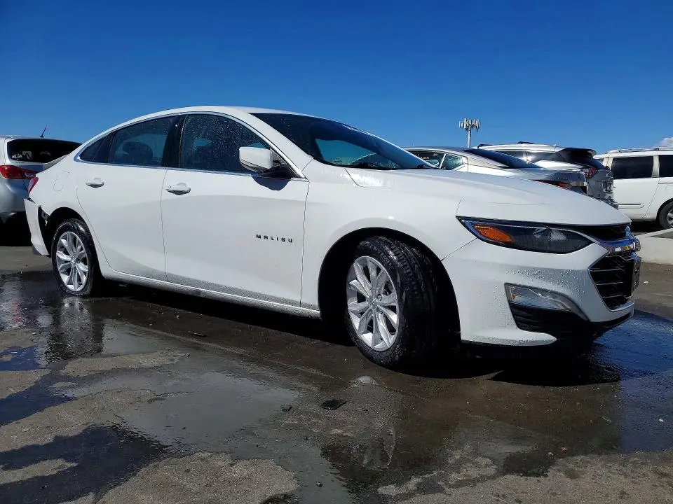 2022 CHEVROLET MALIBU LT  