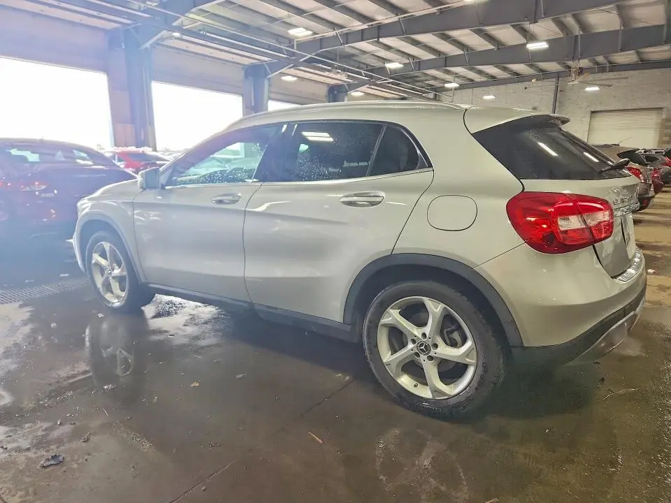 2018 MERCEDES-BENZ GLA 250 4MATIC  