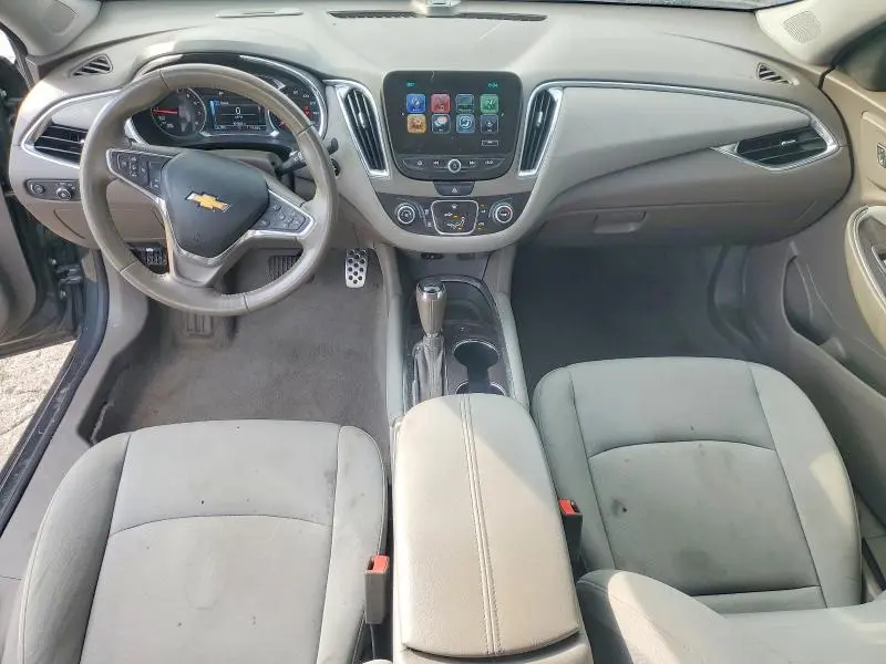 2017 CHEVROLET MALIBU LT  
