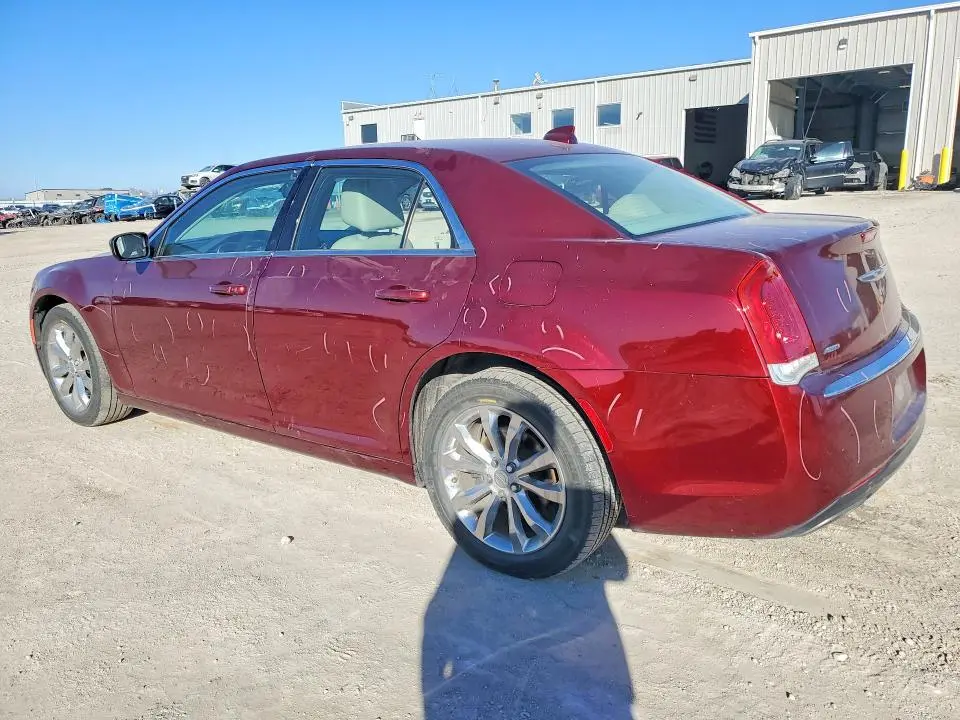 2016 CHRYSLER 300 LIMITED  