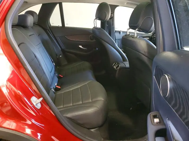 2018 MERCEDES-BENZ GLC 300 4MATIC  